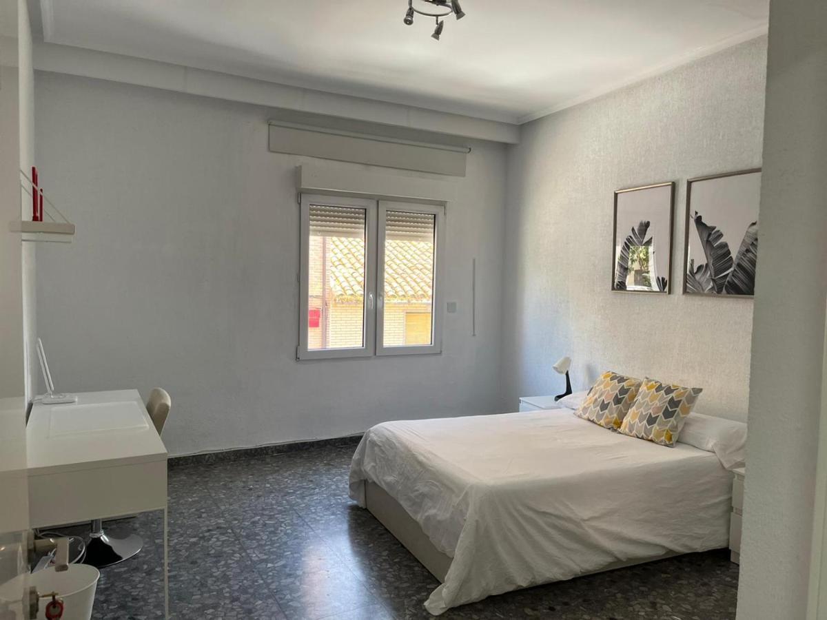 Casa Compartida Villanueva De Gallego Luaran gambar